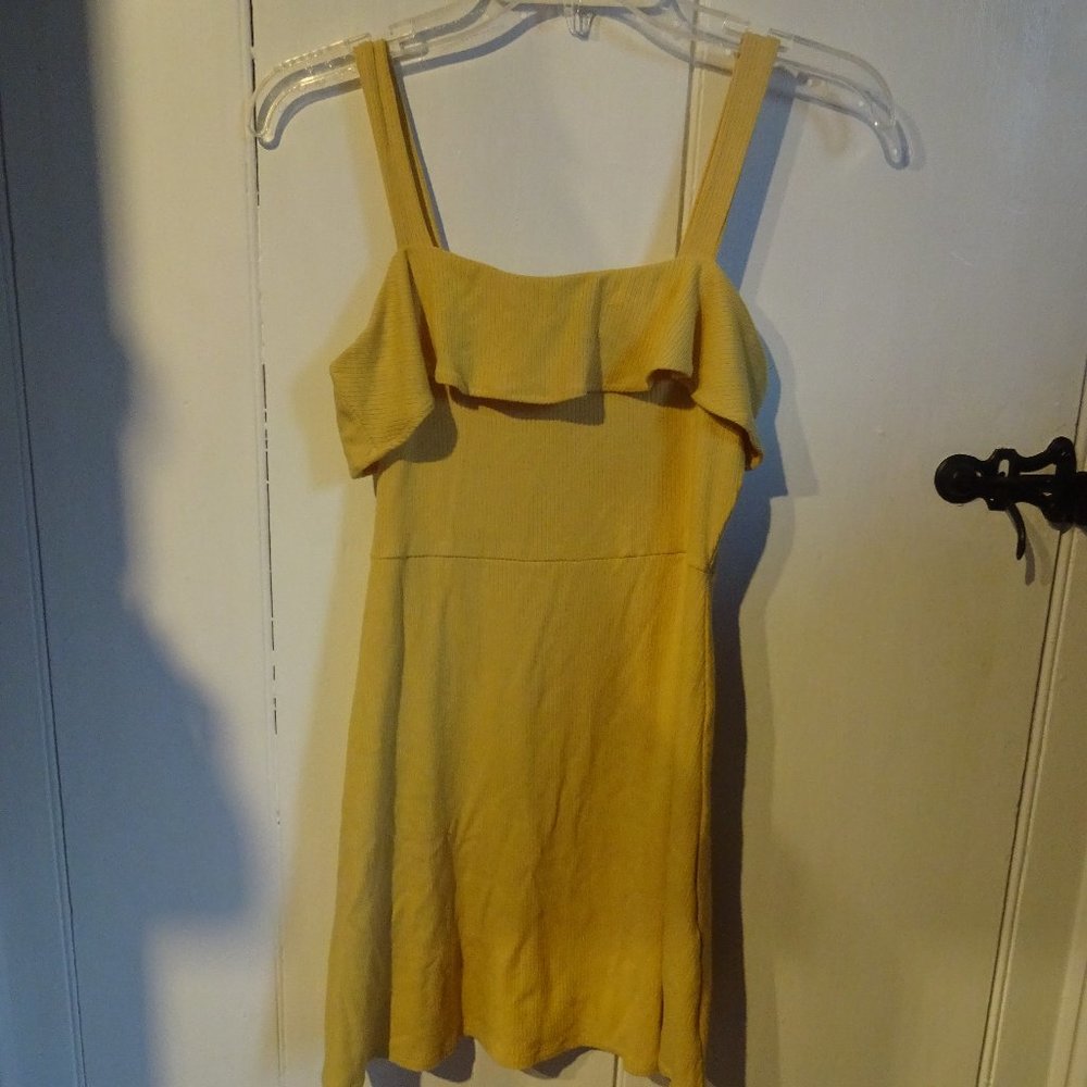 FOREVER 21 Ribbed Yellow/Gold Medium Dress